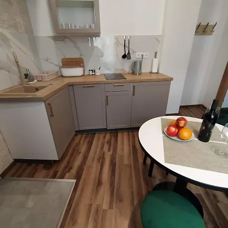 W Centrum Lublina Przy Ulicy Narutowicza 14 ルブリン